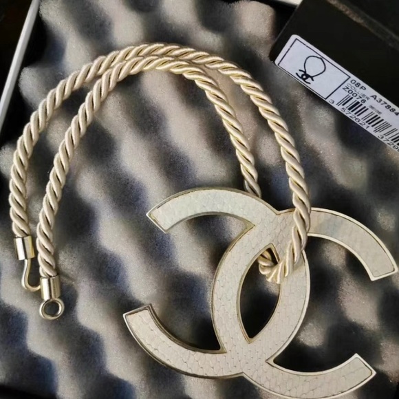 Chanel Necklace Very Rare - Picture 2 of 4